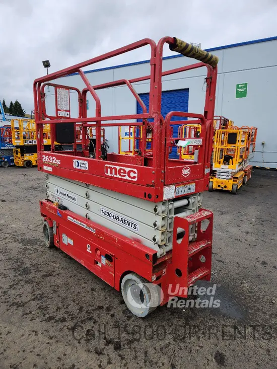 2019 MEC 2632SE Scissor Lift