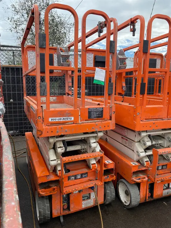 2019 Snorkel S3219E Scissor Lift
