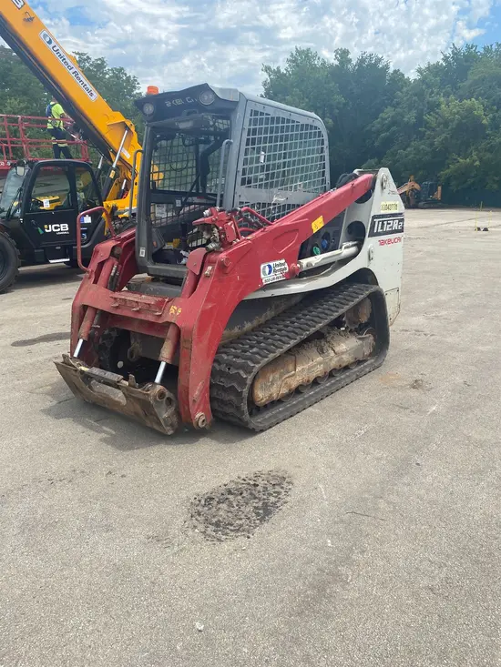2019 Takeuchi TL12R2-CR Track Loader