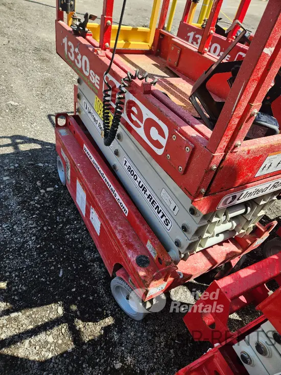 2019 MEC 1330SE Scissor Lift