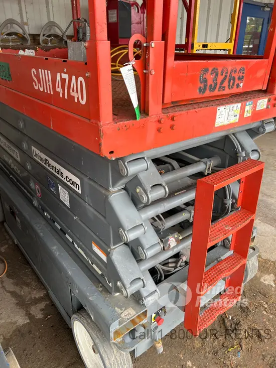 2017 Skyjack SJIII4740 Scissor Lift