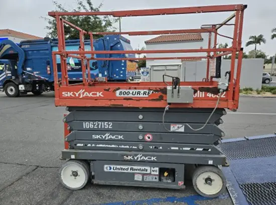 2017 Skyjack SJIII4632 Scissor Lift