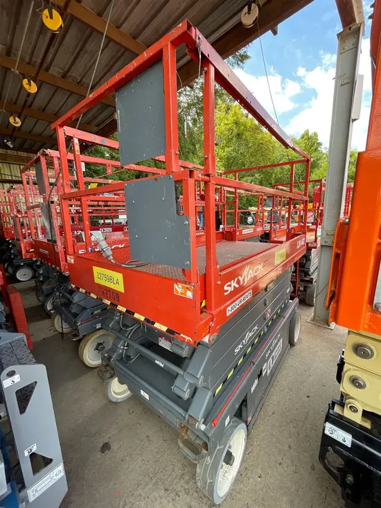 2016 Skyjack SJIII4632 Scissor Lift