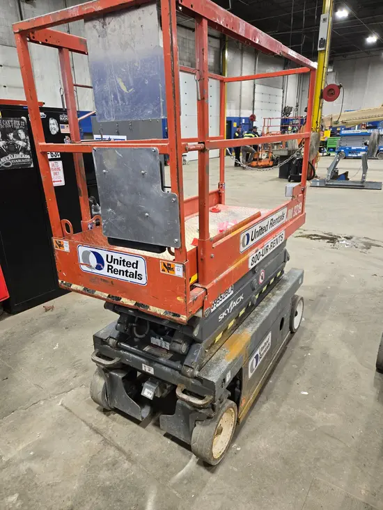 2018 Skyjack SJIII3219 Scissor Lift