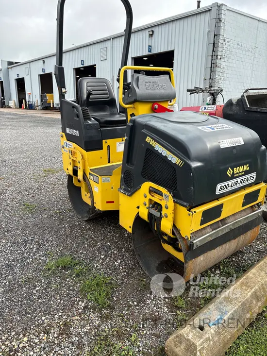 2022 BOMAG BW900-50 Double Drum Roller