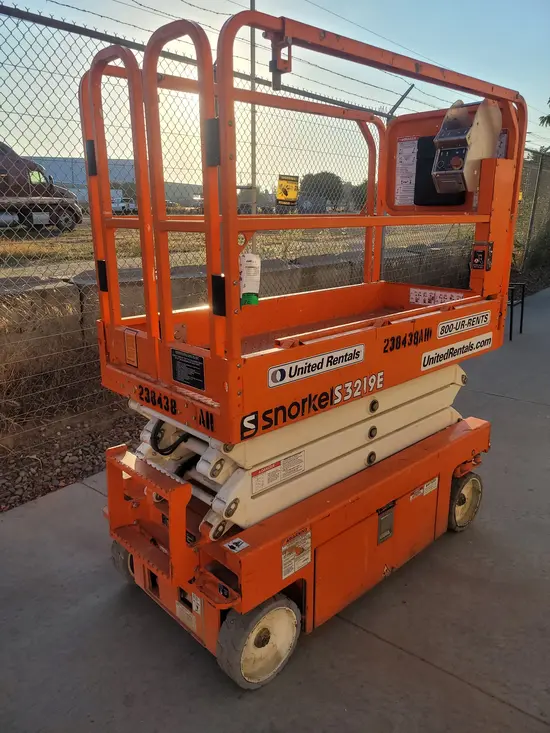 2019 Snorkel S3219E Scissor Lift