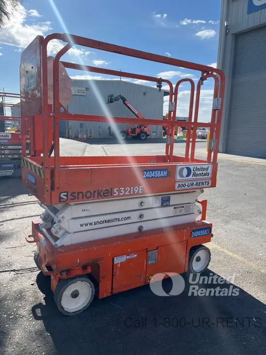 2019 Snorkel S3219E Scissor Lift