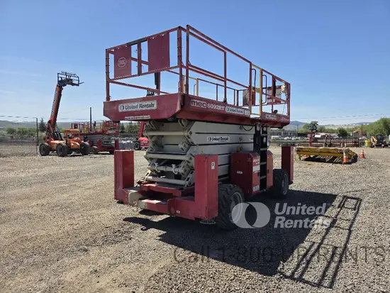 2018 MEC 6092RT Rough Terrain Scissor Lift