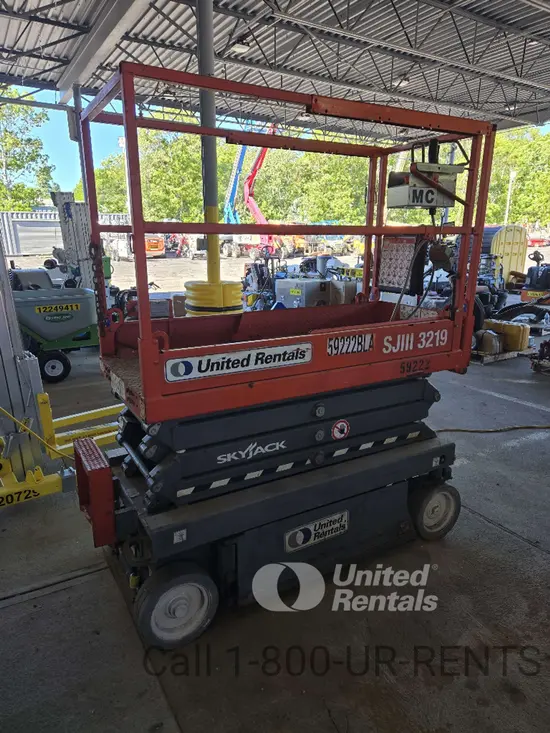 2018 Skyjack SJIII3219 Scissor Lift