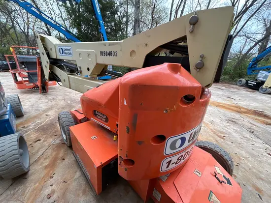 2016 JLG E400AJPN Articulating Boom Lift