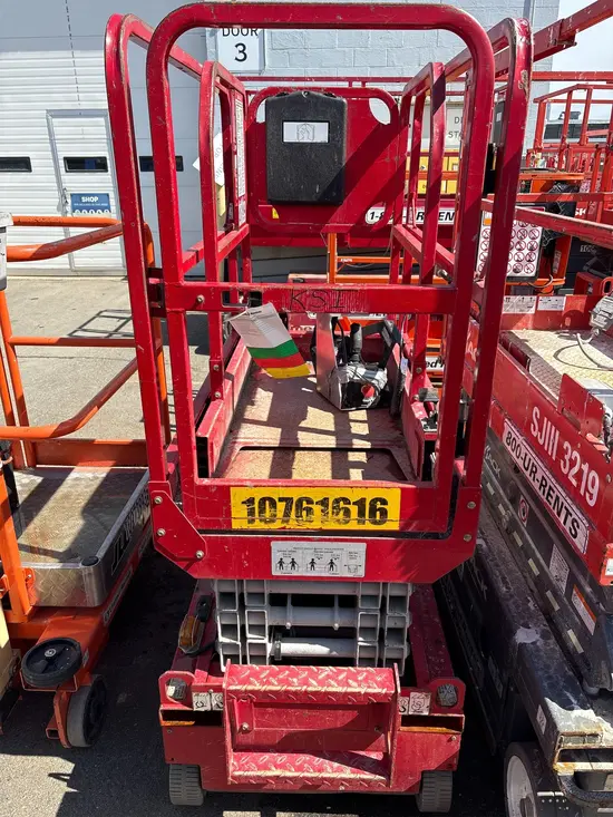 2018 MEC 1330SE Scissor Lift