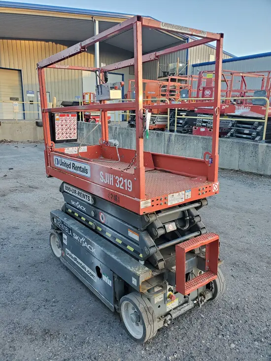 2017 Skyjack SJIII3219 Scissor Lift