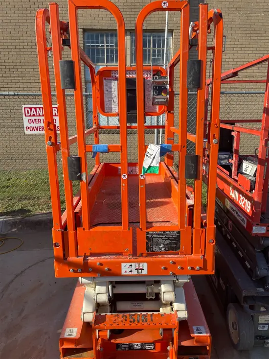 2021 Snorkel S3219E Scissor Lift