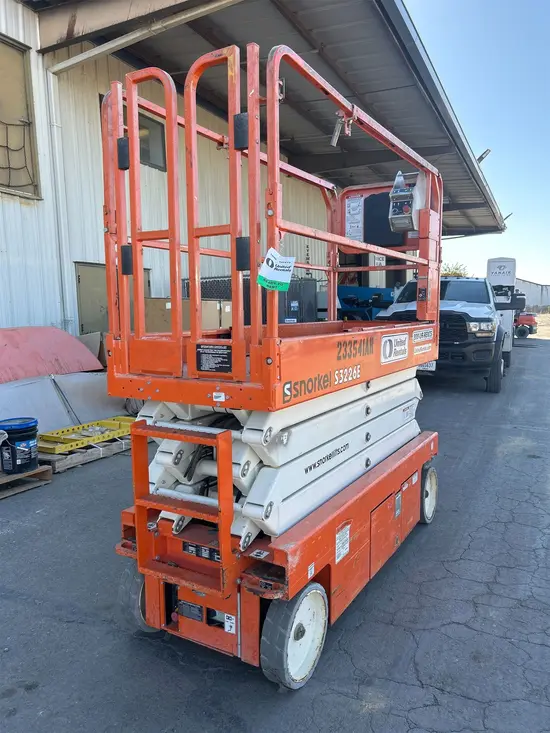 2019 Snorkel S3226E Scissor Lift