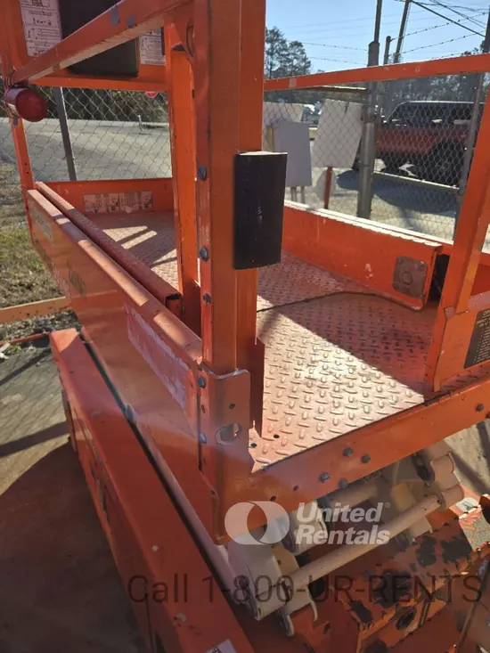 2019 Snorkel S3219E Scissor Lift