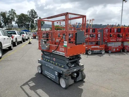 2016 Skyjack SJIII3219 Scissor Lift