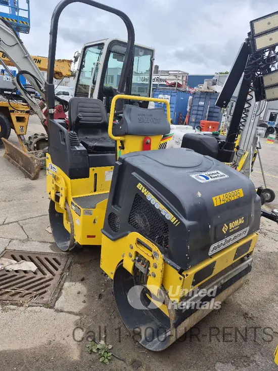 2022 BOMAG BW900-50 Double Drum Roller