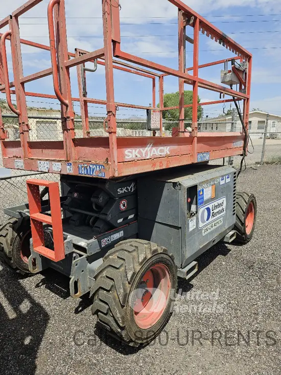 2017 Skyjack SJ6826RT Rough Terrain Scissor Lift