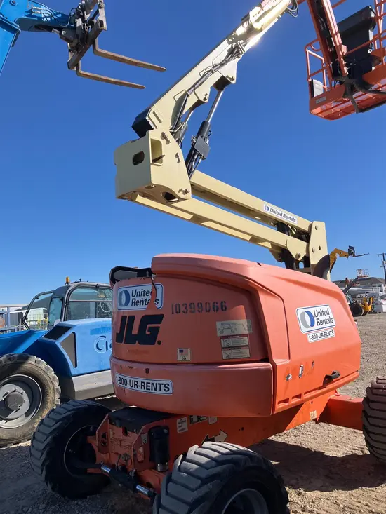 2015 JLG 450AJ Articulating Boom Lift