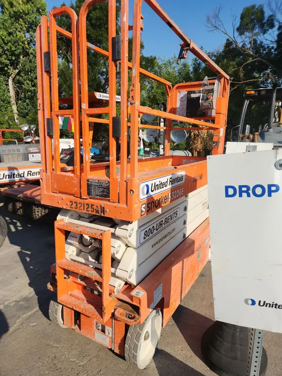 2019 Snorkel S3226E Scissor Lift