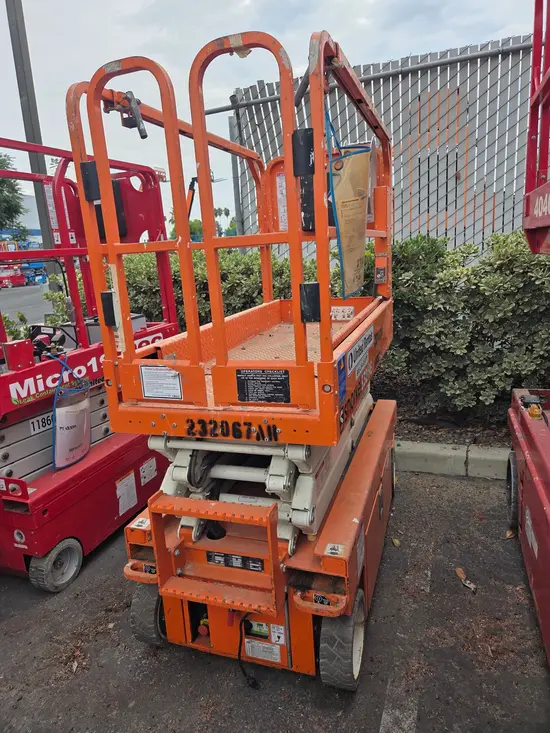 2019 Snorkel S3219E Scissor Lift