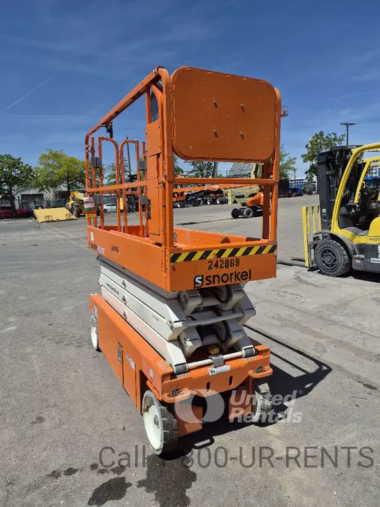2019 Snorkel S3226E Scissor Lift