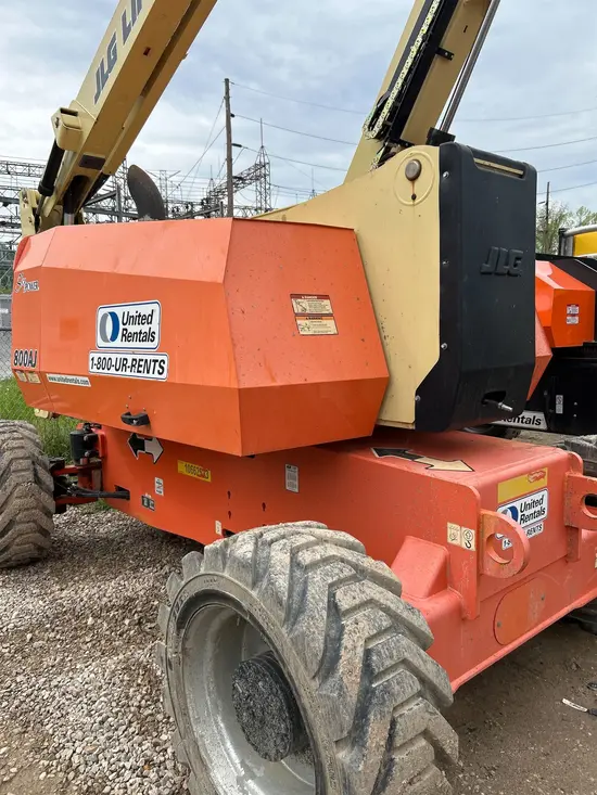 2017 JLG 800AJ Articulating Boom Lift