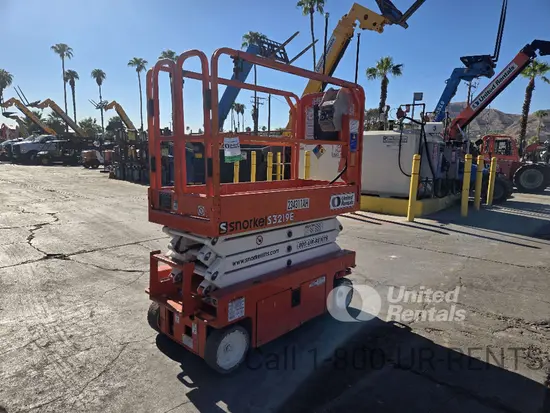 2019 Snorkel S3219E Scissor Lift