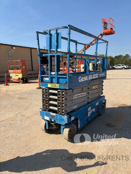 2016 Genie GS-3232 Scissor Lift