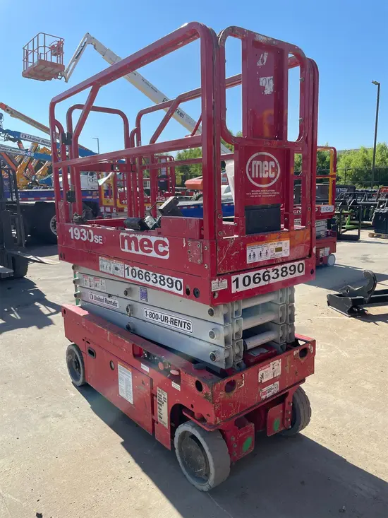 2017 MEC 1930SE Scissor Lift