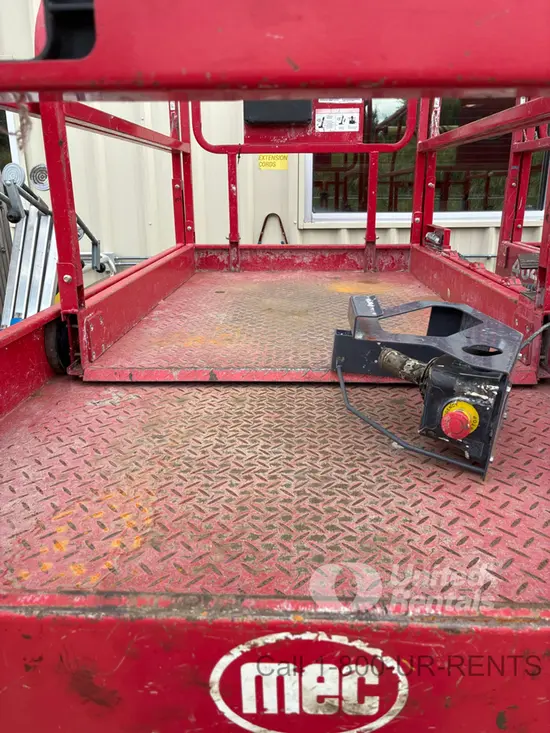 2019 MEC 4046SE Scissor Lift