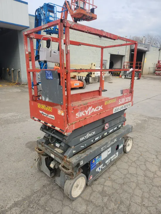 2018 Skyjack SJIII3219 Scissor Lift