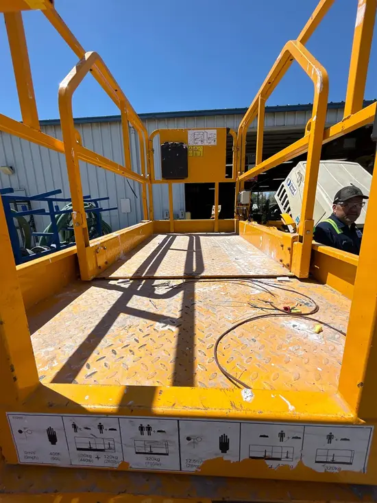 2022 JCB S3246E Scissor Lift