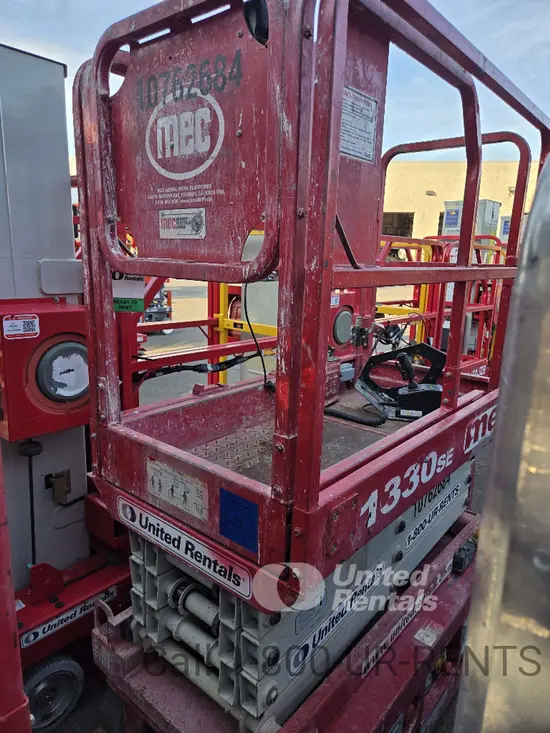 2018 MEC 1330SE Scissor Lift