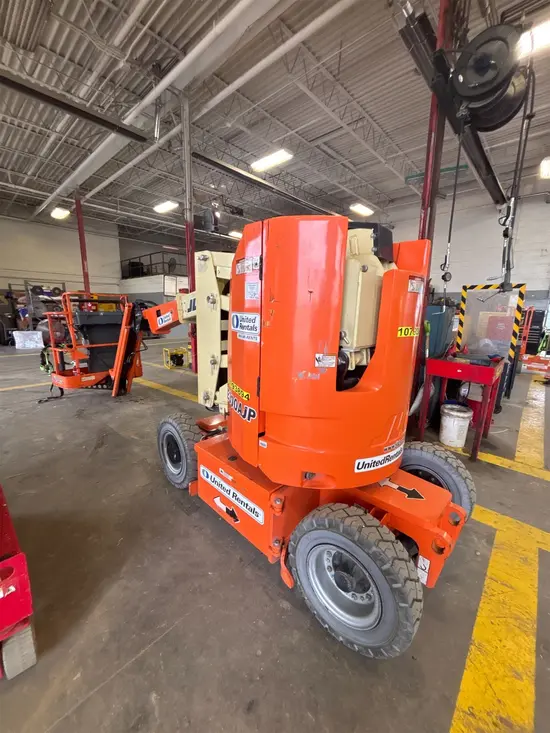 2018 JLG E300AJP Articulating Boom Lift