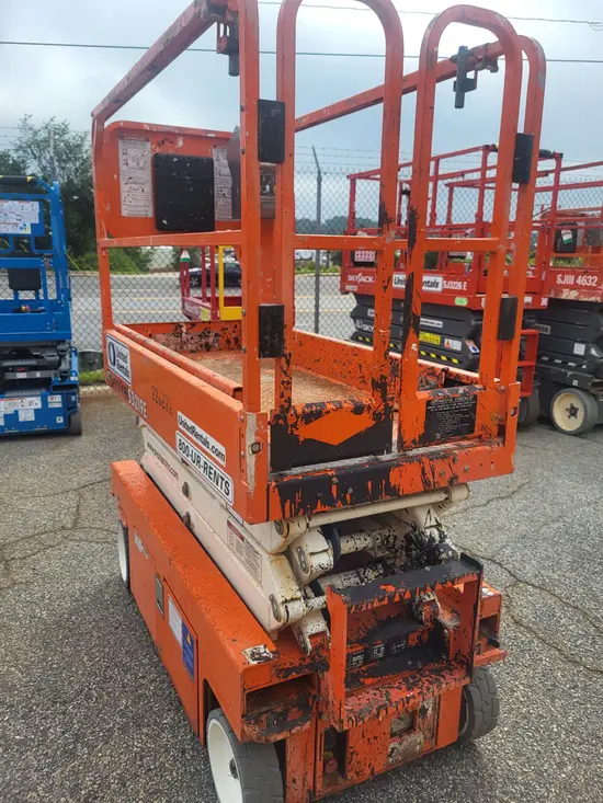 2019 Snorkel S3219E Scissor Lift