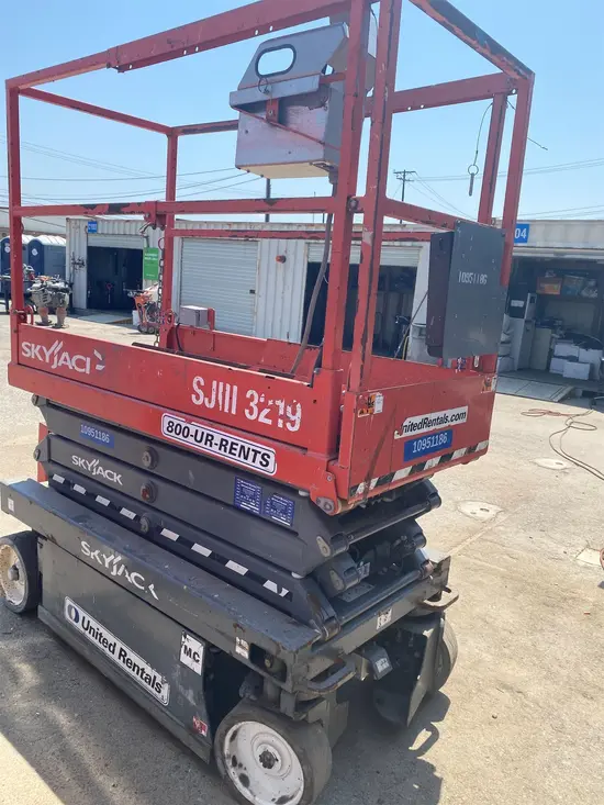 2019 Skyjack SJIII3219 Scissor Lift
