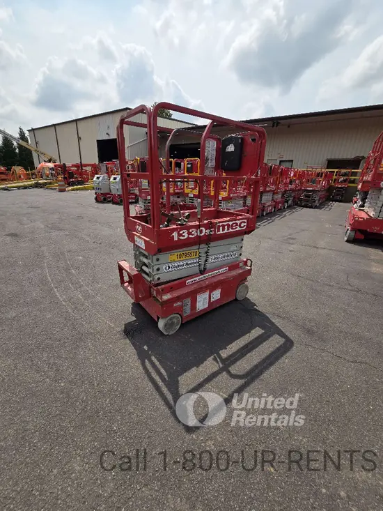 2018 MEC 1330SE Scissor Lift