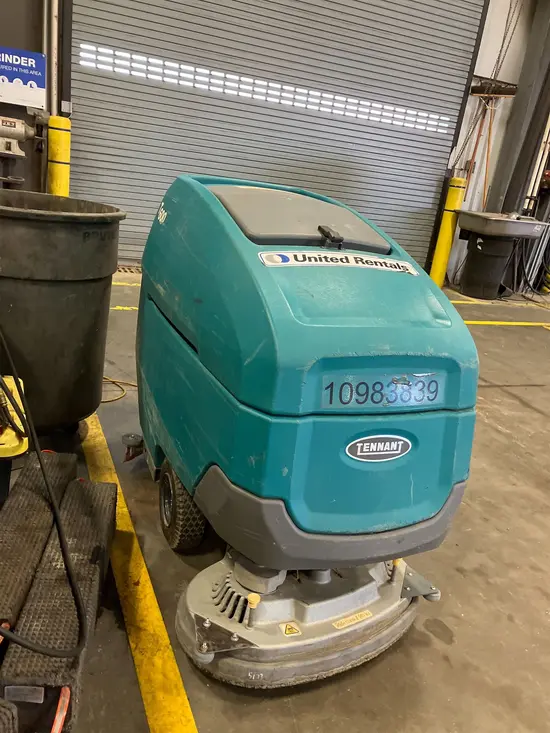 2019 Tennant T600-28 Scrubber