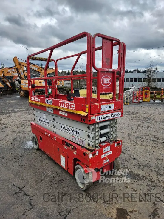 2019 MEC 2632SE Scissor Lift