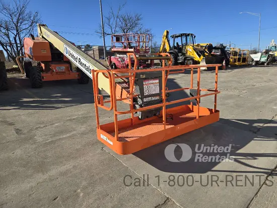 2018 JLG 800S Boom Lift
