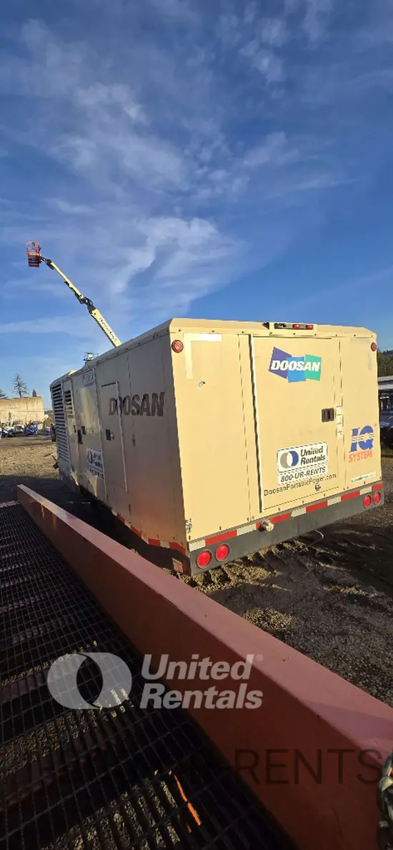 2018 Doosan HP1600WCU-T4FIQ Air Compressor
