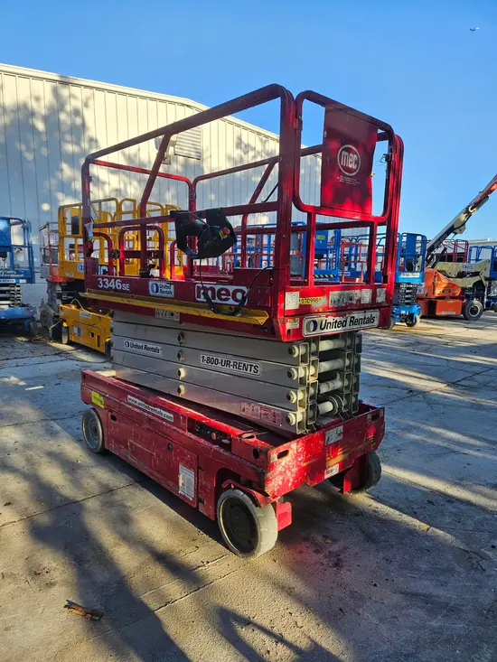 2018 MEC 3346SE Scissor Lift