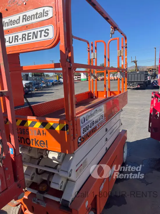 2019 Snorkel S3226E Scissor Lift