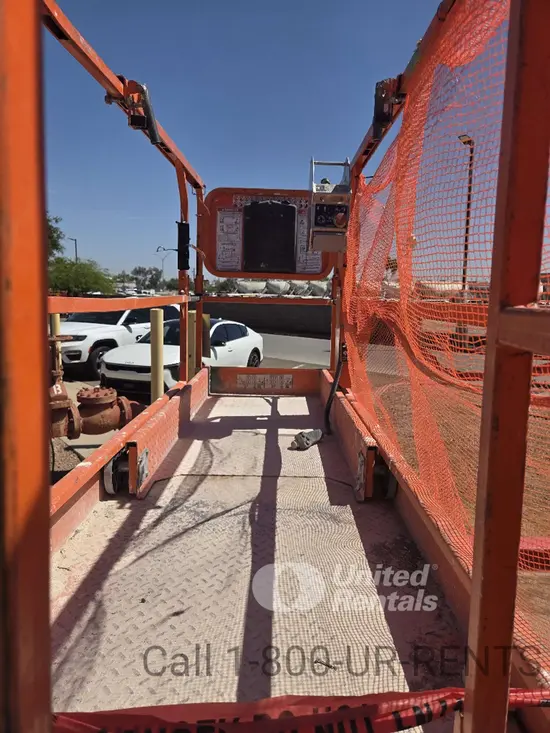 2019 Snorkel S3226E Scissor Lift