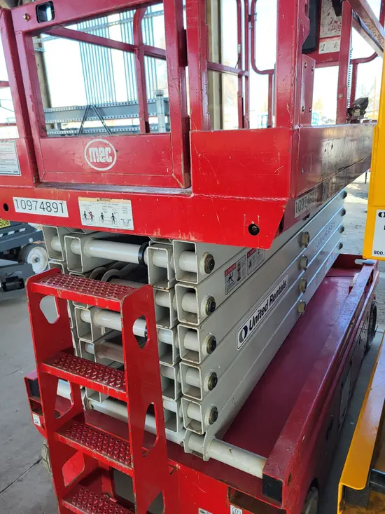 2019 MEC 4046SE Scissor Lift