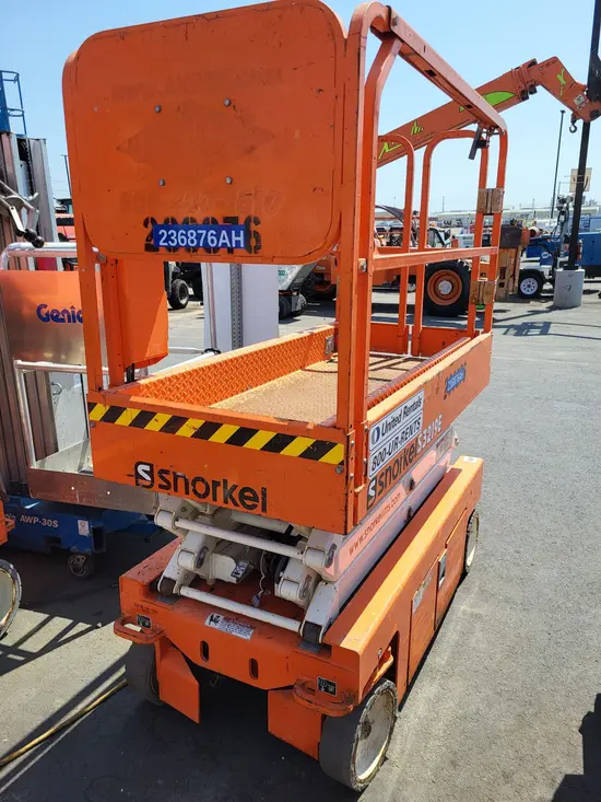 2019 Snorkel S3219E Scissor Lift