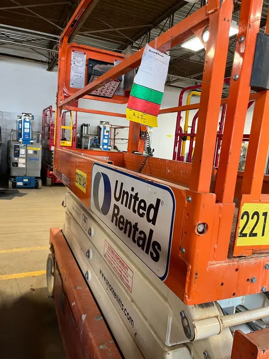 2019 Snorkel S3226E Scissor Lift