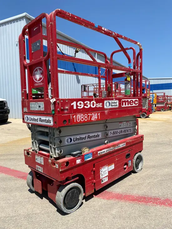 2019 MEC 1930SE Scissor Lift