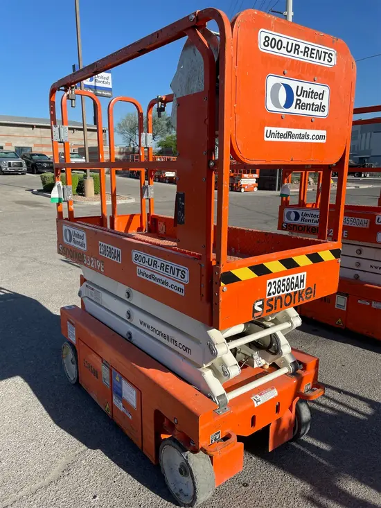 2019 Snorkel S3219E Scissor Lift